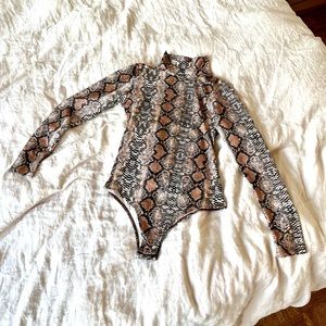 Women’s Bodysuit Mock Turtleneck Long Sleeve Bodysuit Halloween Snake Print